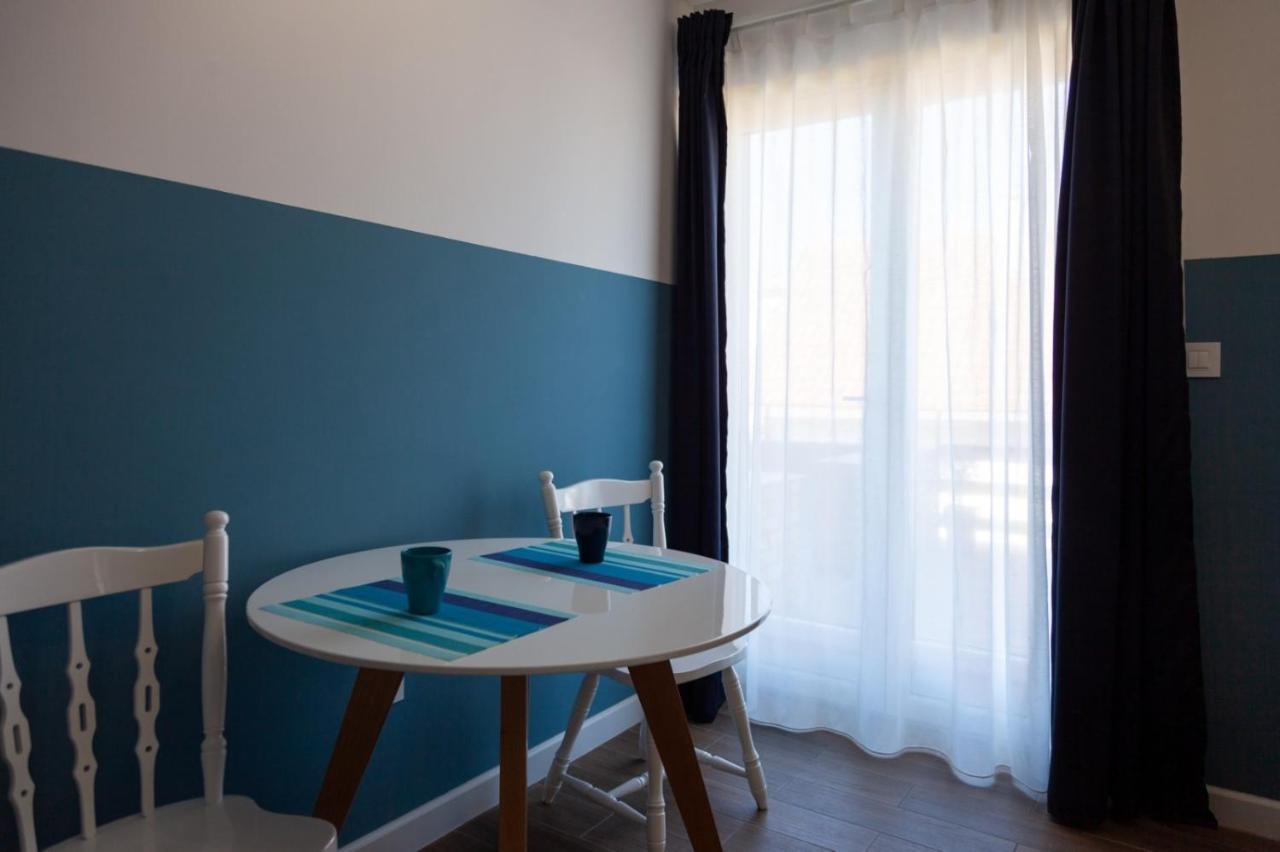 Moms House Hotel Golubac Buitenkant foto